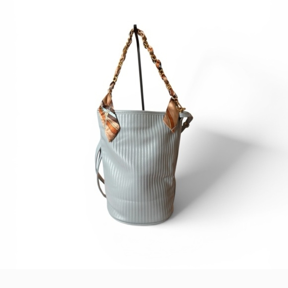 Chic Light Blue Bucket Tote with Chain Accent - Picture 6 of 8